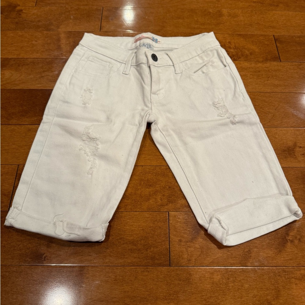 Vintage Havana Off-White Denim Shorts